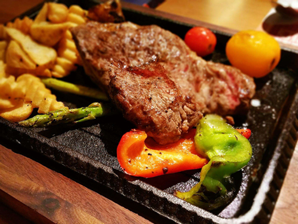 如何在激烈的小吃市場競爭中脫穎而出