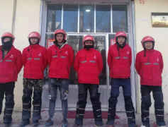 在小鎮(zhèn)上做一個(gè)外賣(mài)平臺(tái)怎么樣?把商家們都邀請(qǐng)進(jìn)來(lái)