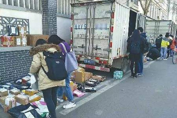 校園跑腿配送平臺，大學(xué)生校園創(chuàng)業(yè)首選項目！