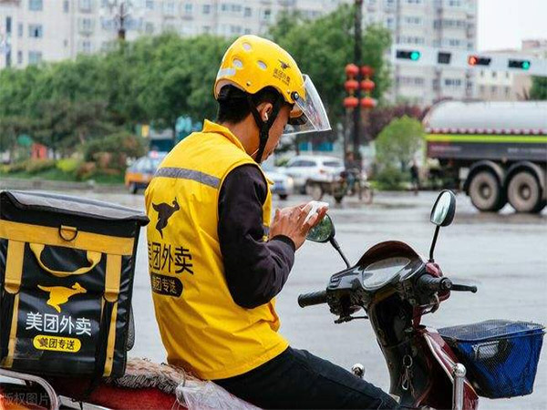 名牌大學畢業生做外賣行業,到底虧不虧? 名牌大學畢業生做外賣行業,到底虧不虧?